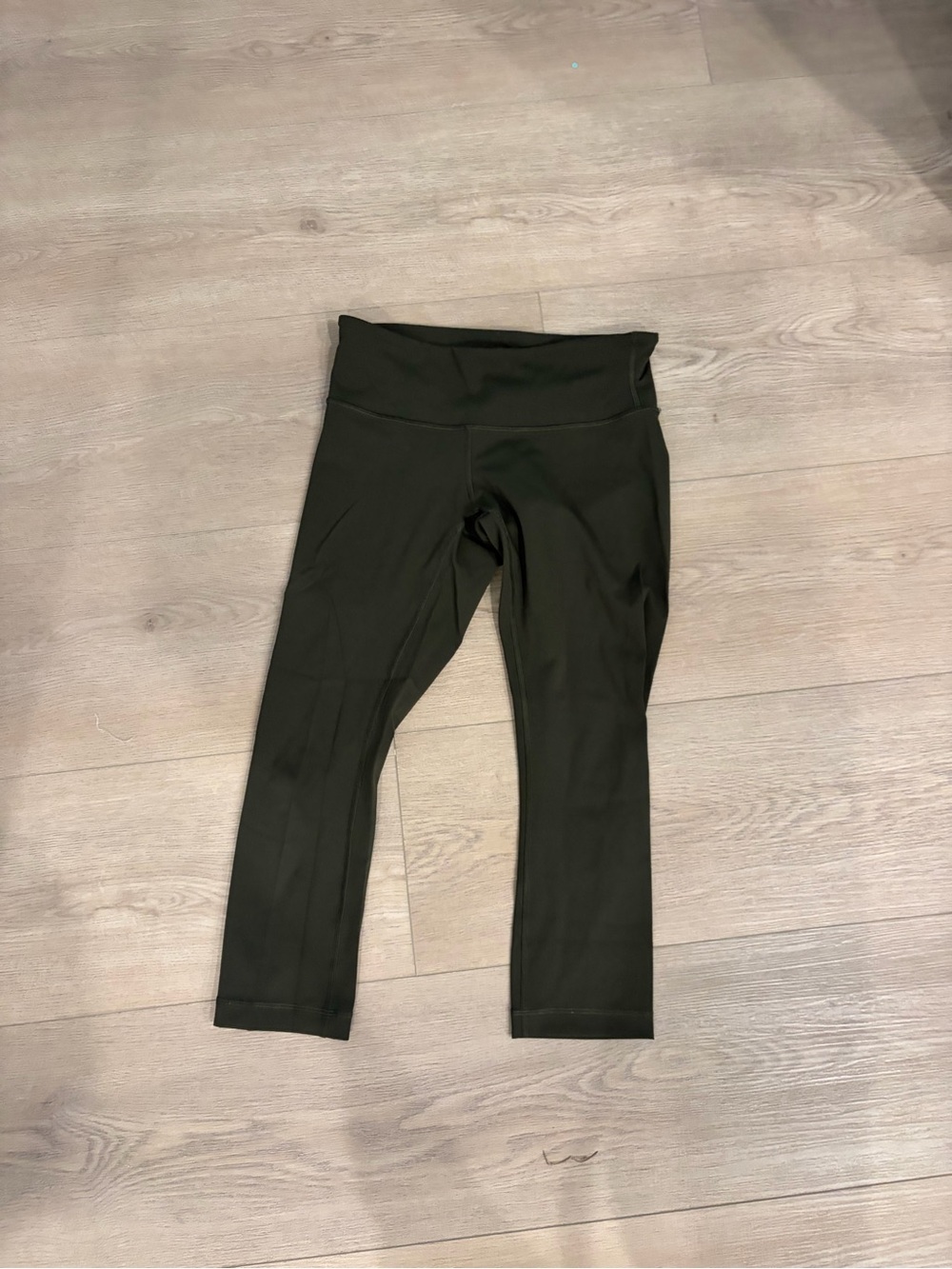 lululemon athletica Kids Black Cropped Leggings with Wide Waistband